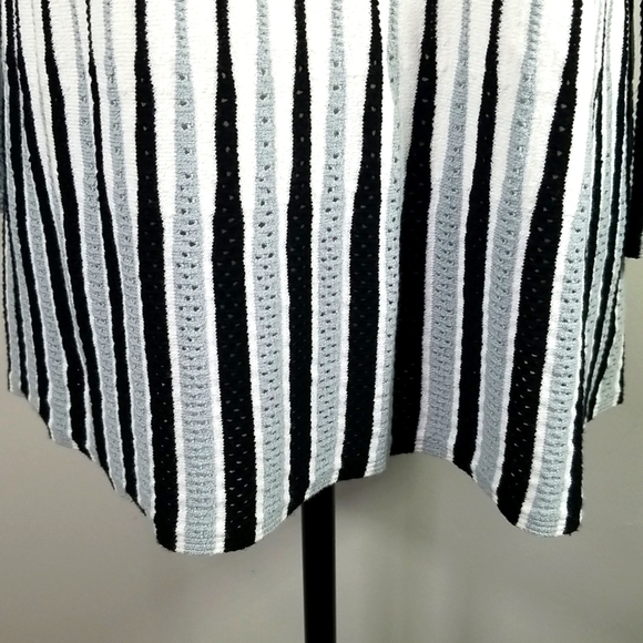 Vintage Parkhurst Women's Sweater Size M Bell Sleeve Scoop Neck Knit - Picture 3 of 8